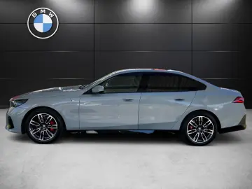 BMW 520d xDrive Limousine M Sport Pro HUD PA  DA H K