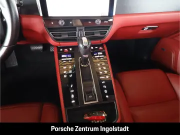 Porsche Macan GTS BOSE SportChrono Surround View PDLS