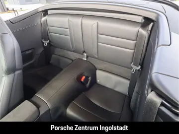 Porsche 992 Carrera 4 GTS Cabriolet Burmester LED-Matrix