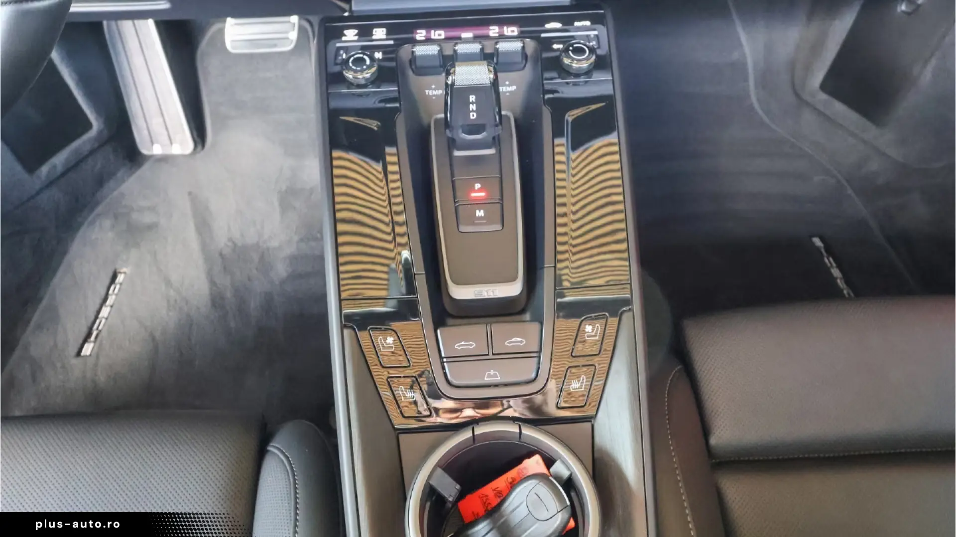Porsche 992 Carrera 4 GTS Cabriolet Burmester LED-Matrix
