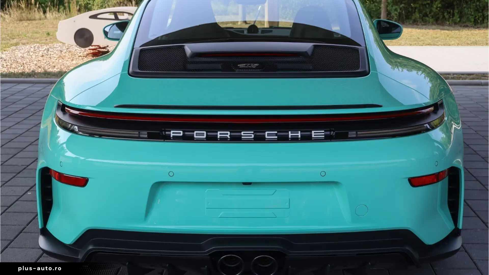Porsche 992 911 GT3 Touring BOSE Special paint