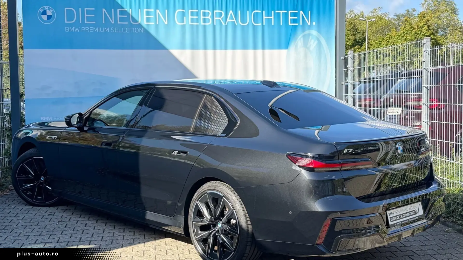 BMW i7 M70 xDrive Pano-Sky B&W TV Lounge Massage