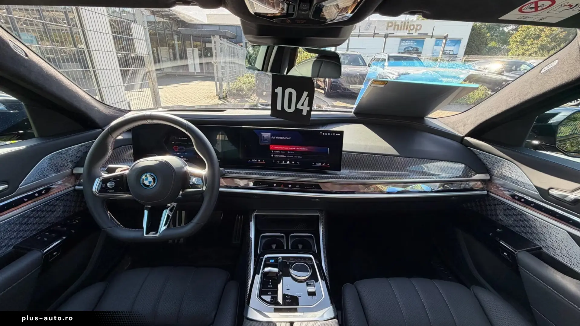 BMW i7 M70 xDrive Pano-Sky B&W TV Lounge Massage