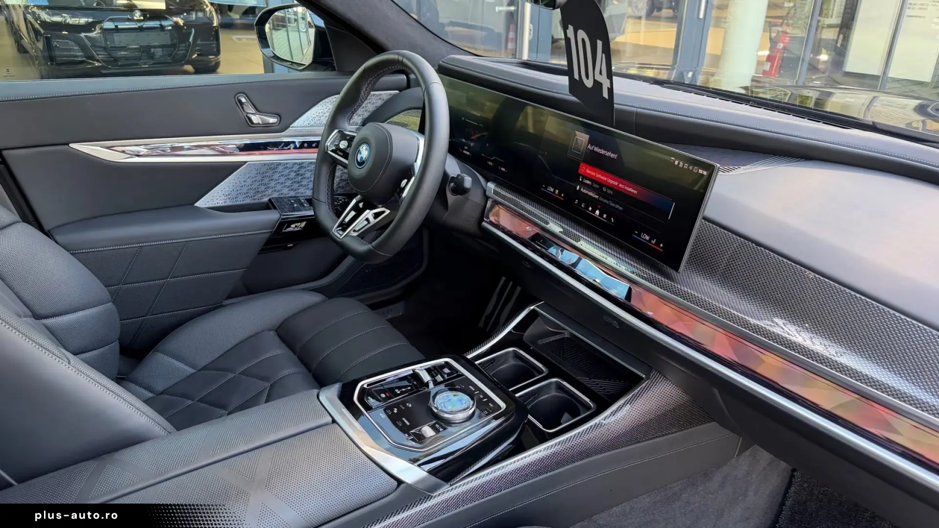 BMW i7 M70 xDrive Pano-Sky B&W TV Lounge Massage