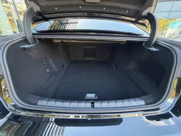 BMW i7 M70 xDrive Pano-Sky B&W TV Lounge Massage
