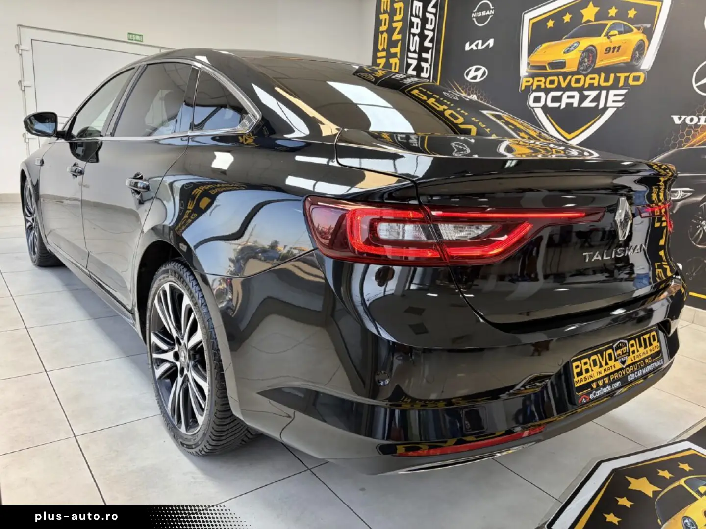 RENAULT TALISMAN INITIALE PARIS 2016-06