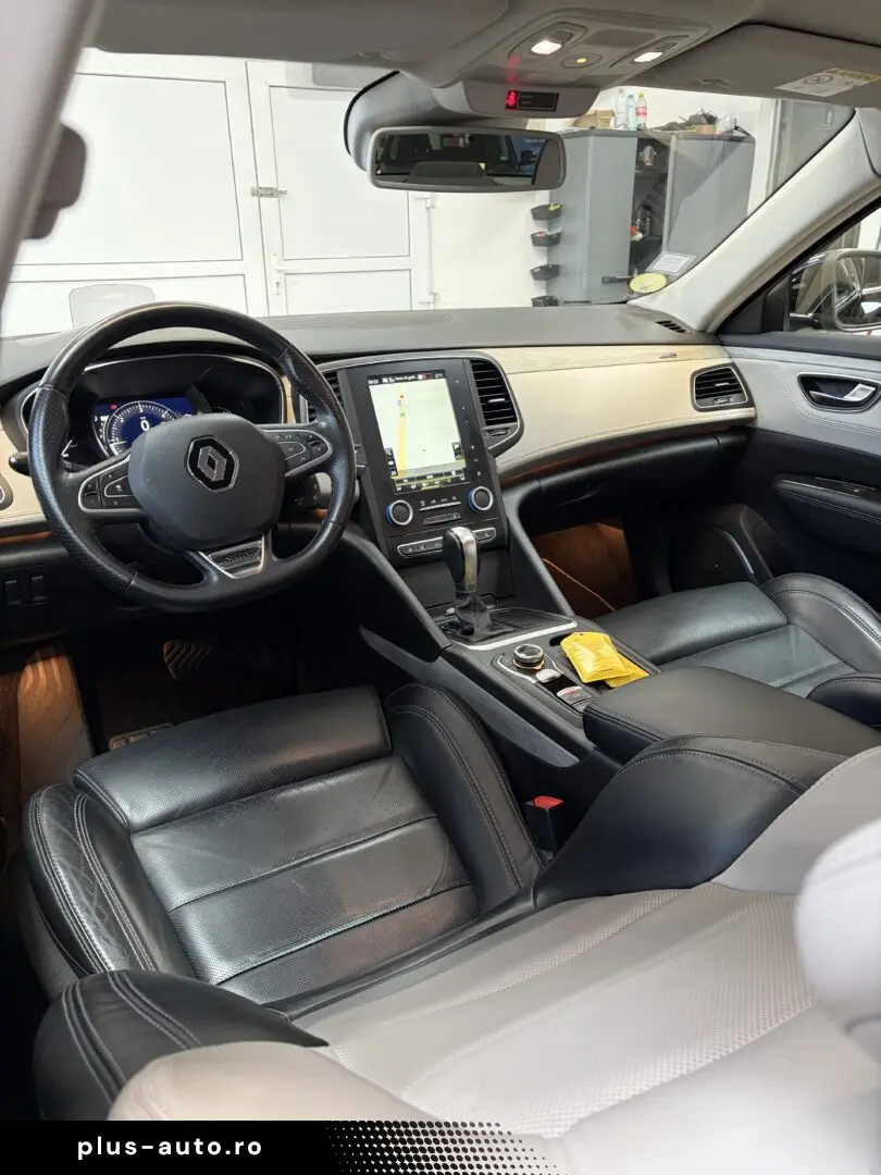 RENAULT TALISMAN INITIALE PARIS 2016-06