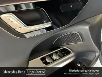 MERCEDES-BENZ E 300 e 4M Avantgarde Advanced LED DIS…