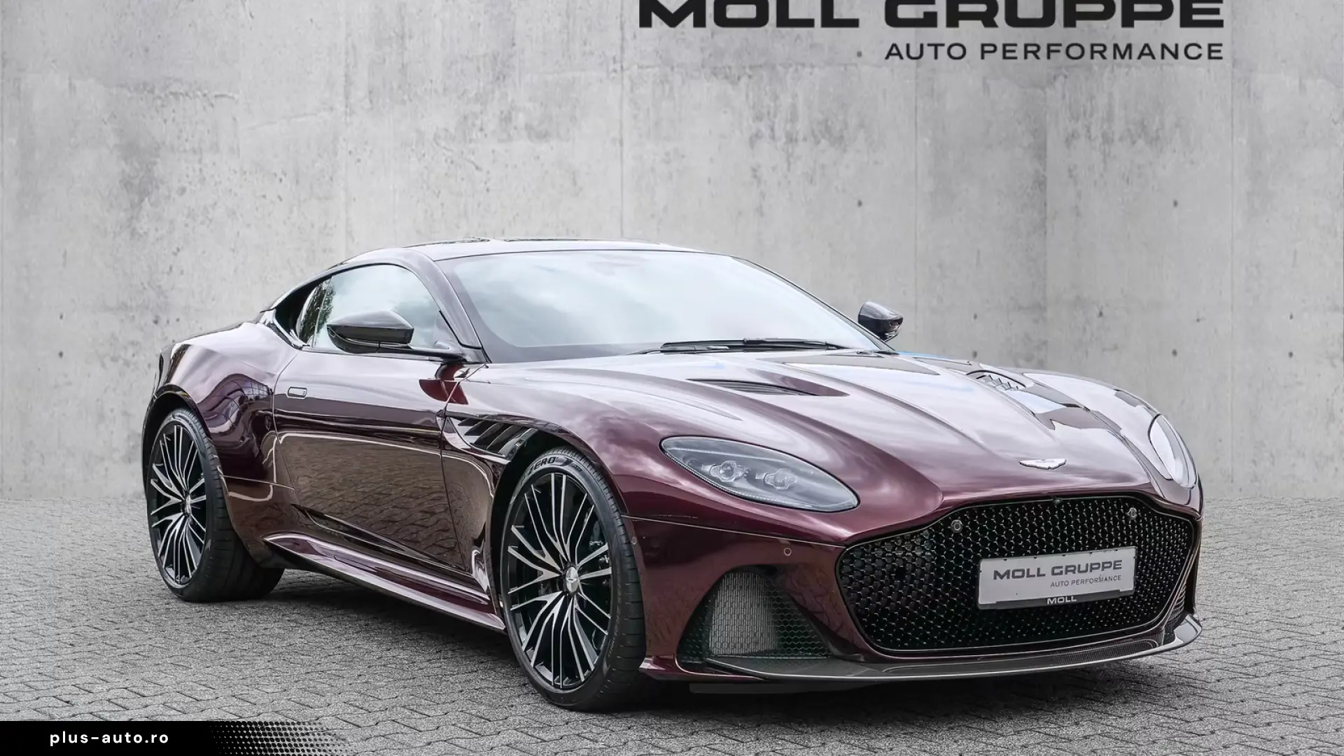 Aston Martin DBS Devine Red  Full Carbon