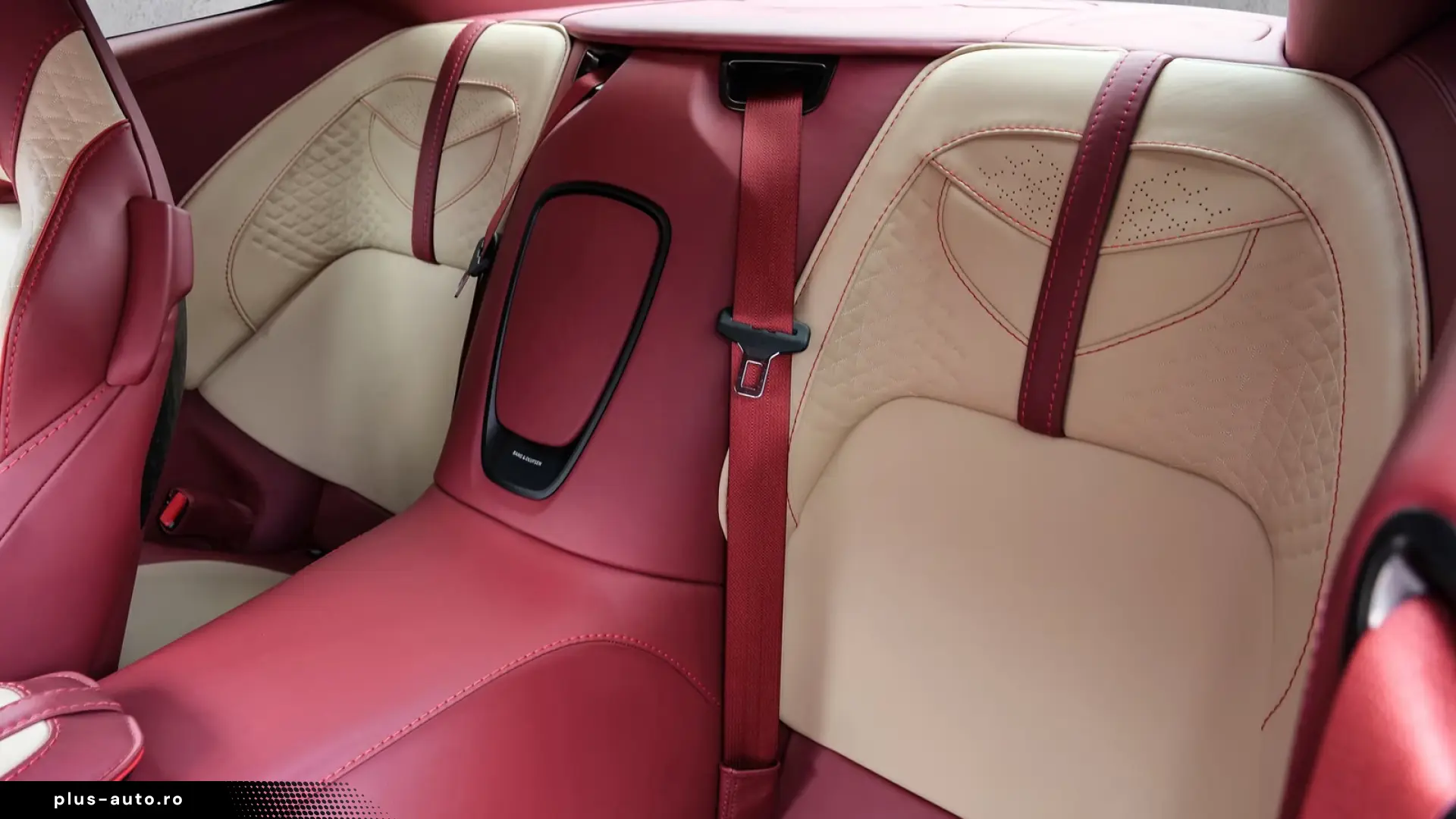 Aston Martin DBS Devine Red  Full Carbon