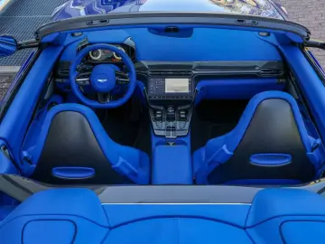 Aston Martin Vanquish Volante
