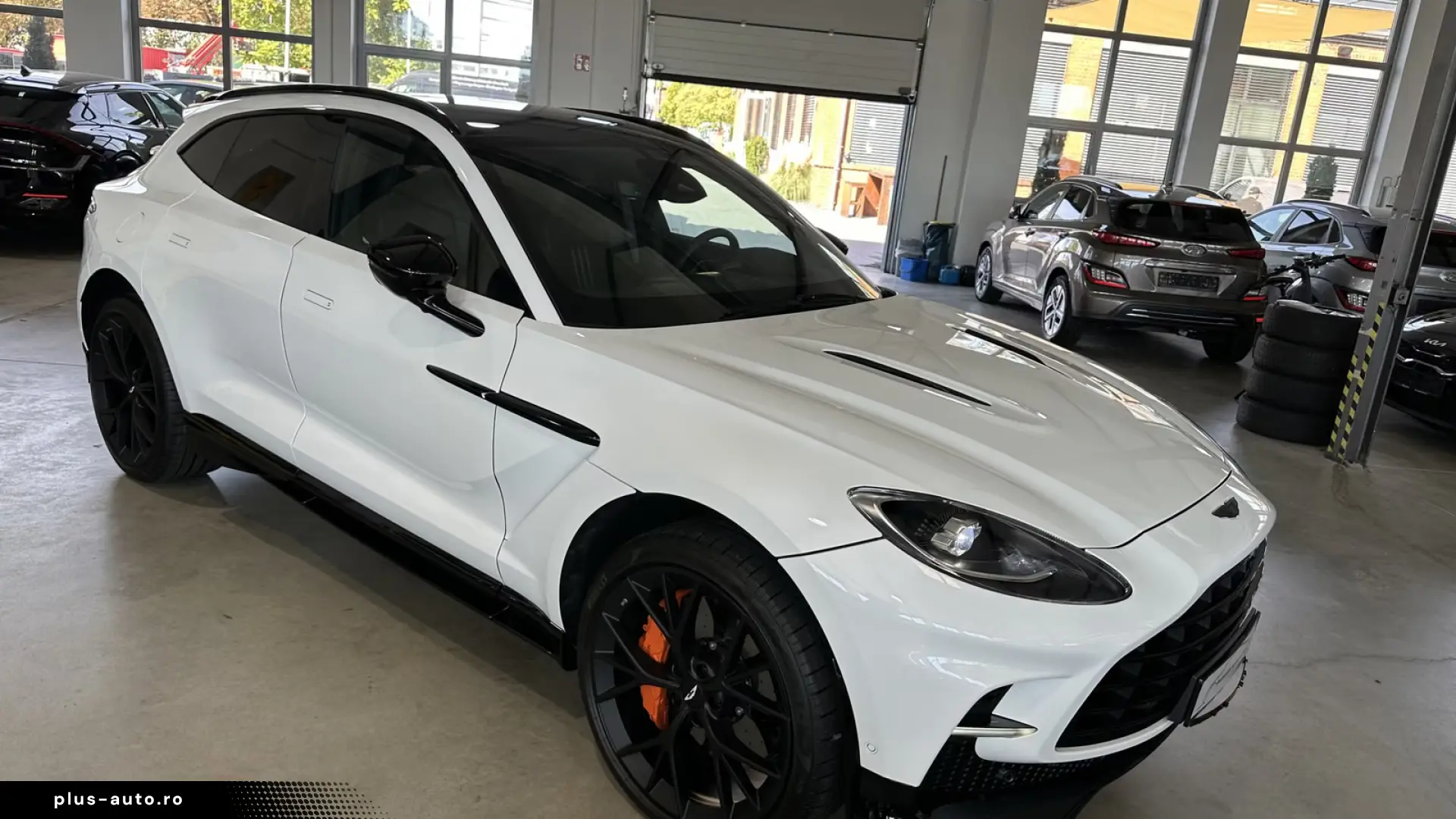 Aston Martin DBX 707 ´23 STHZG Inspire Sport Duotone