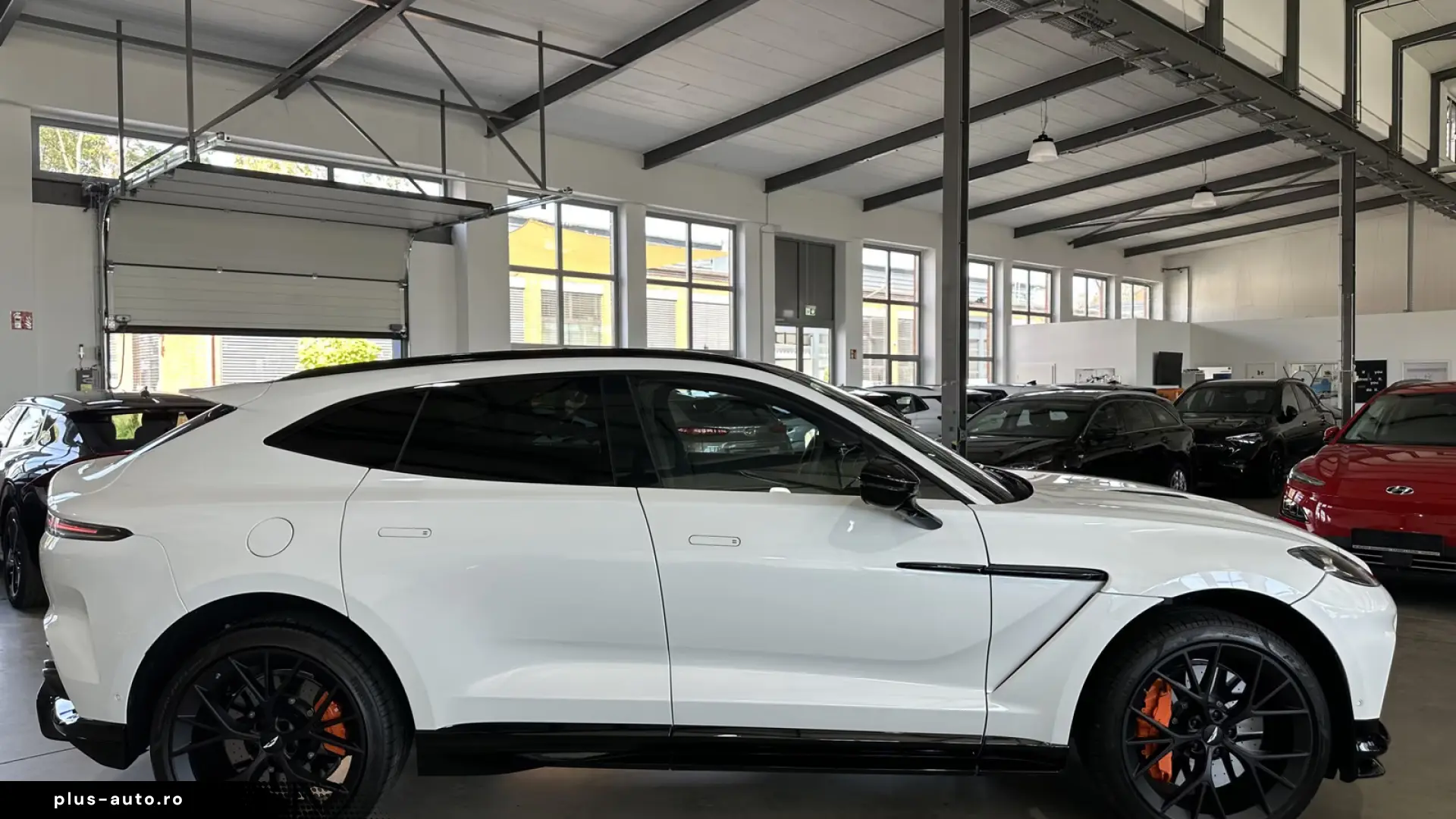 Aston Martin DBX 707 ´23 STHZG Inspire Sport Duotone