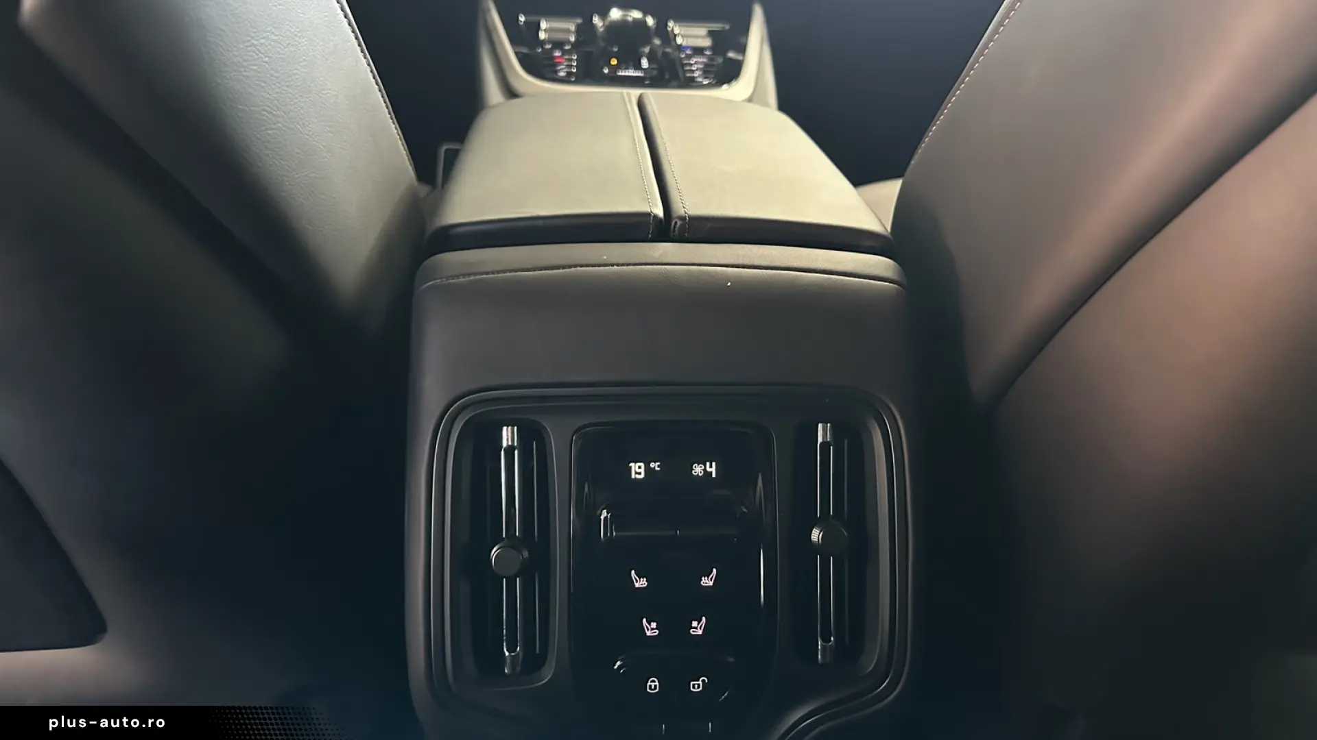 Aston Martin DBX 707 ´23 STHZG Inspire Sport Duotone