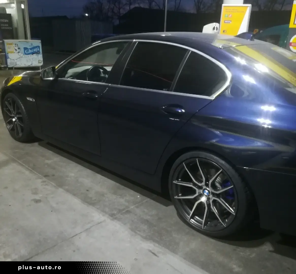 BMW 525