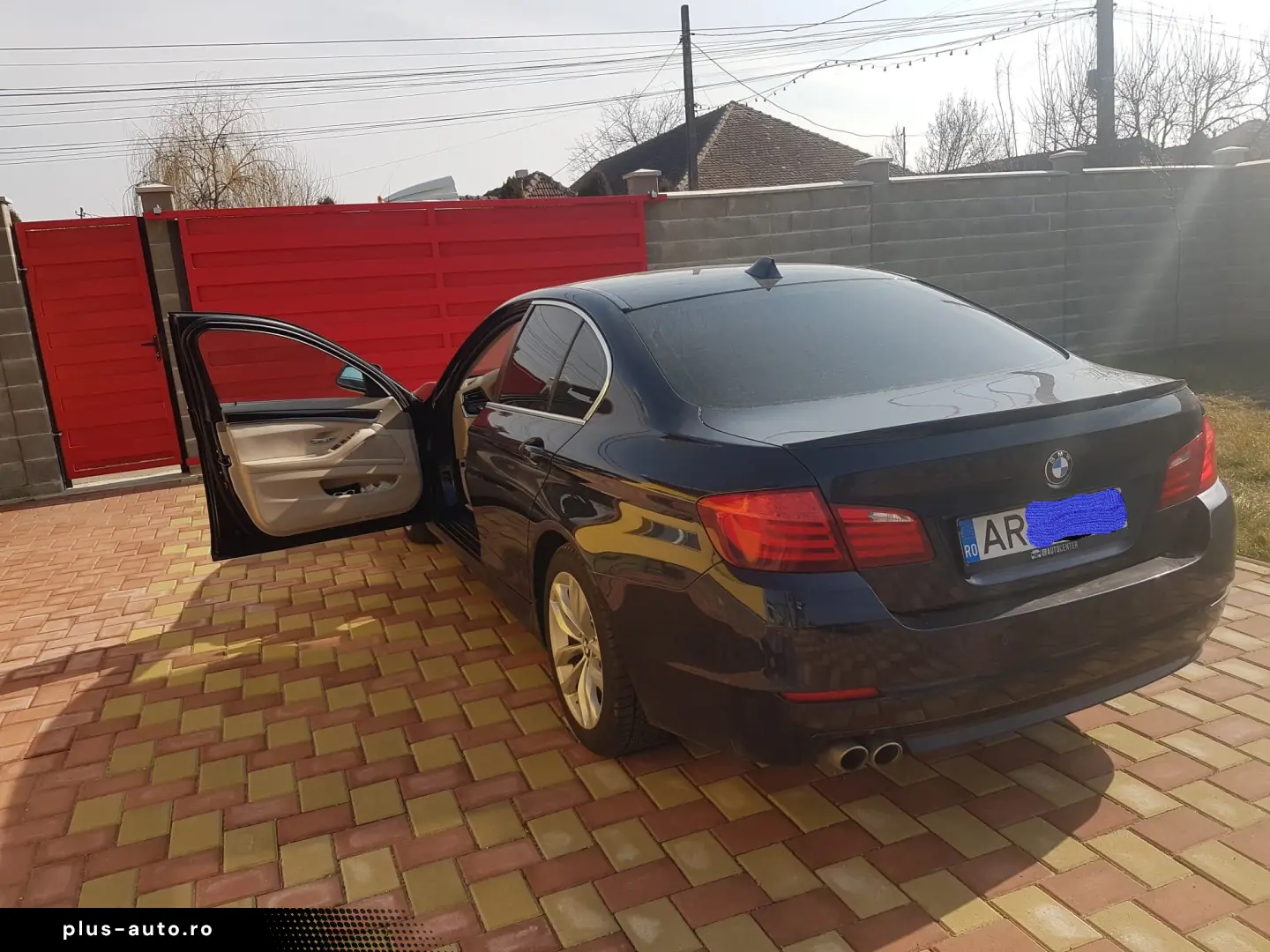 BMW 525
