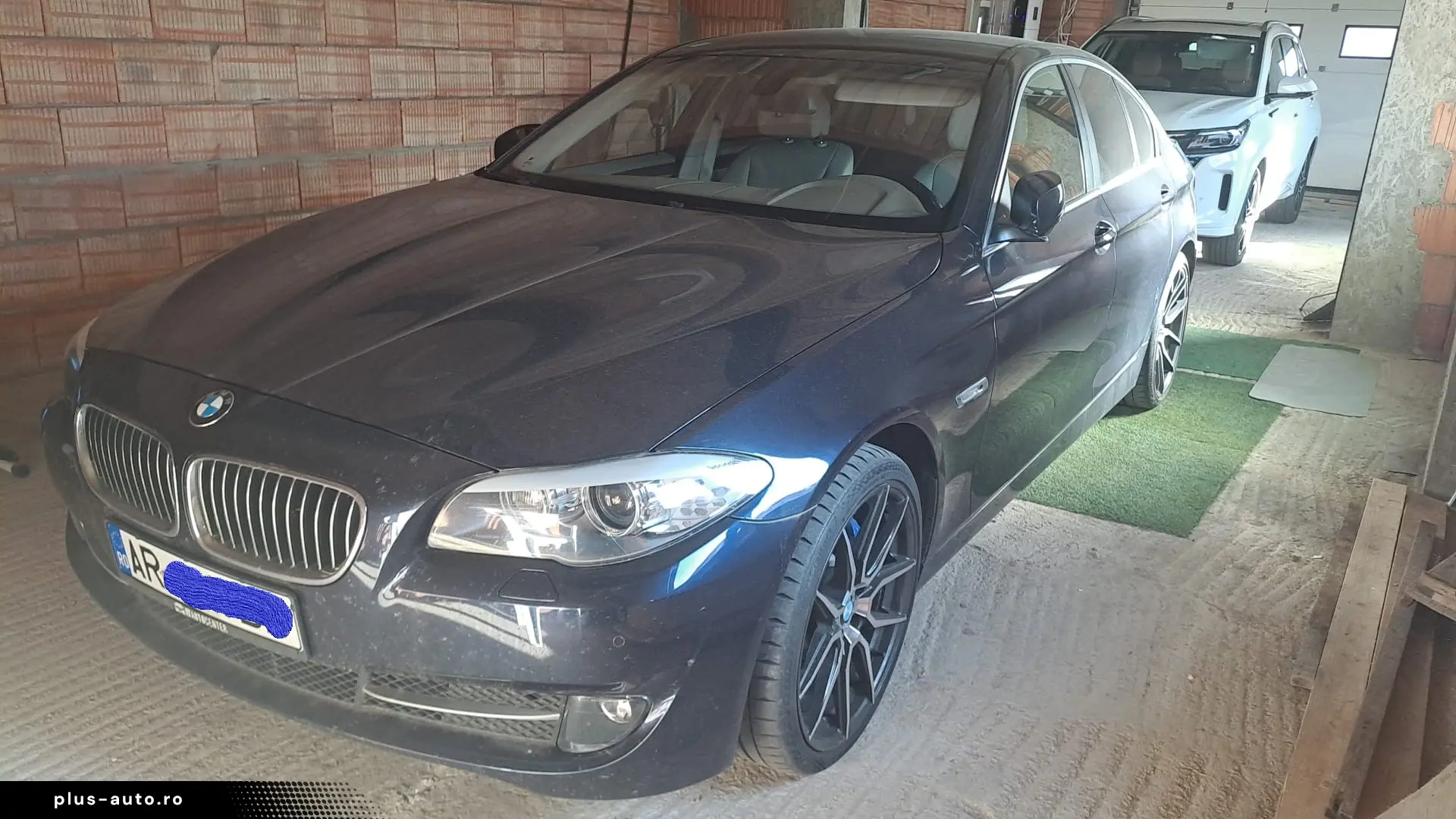 BMW 525