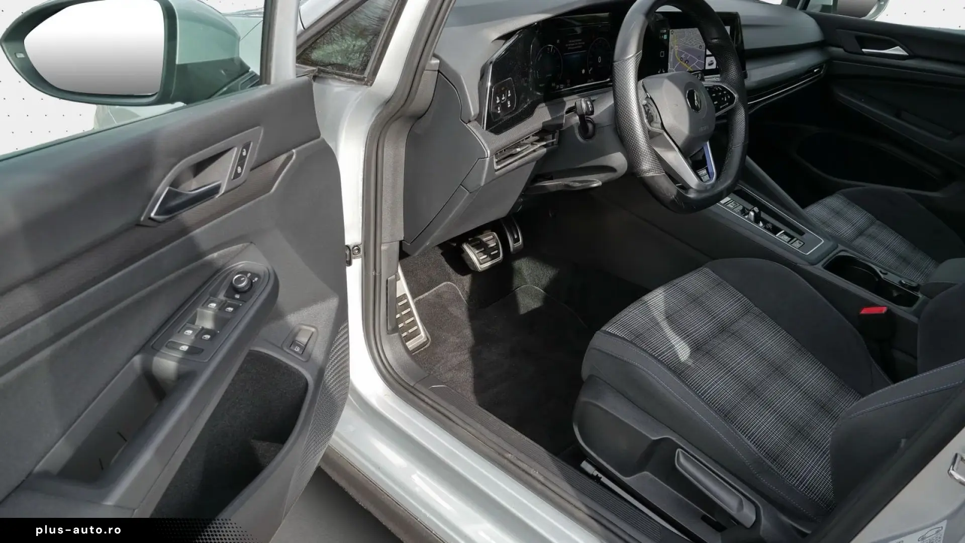 Volkswagen Golf GTE 1.4 eHybrid LED AHK EPH Digital