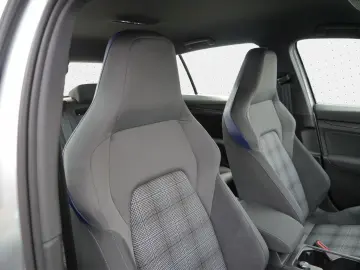 Volkswagen Golf GTE 1.4 eHybrid LED AHK EPH Digital