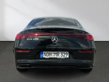 Mercedes-Benz CLA 200 AMG Night Superscreen Panorama