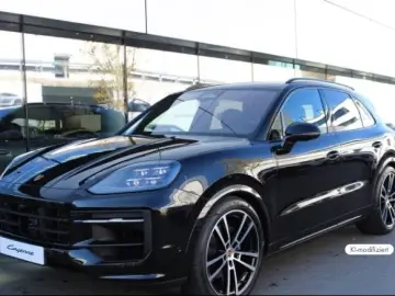 Porsche Cayenne Black Edition