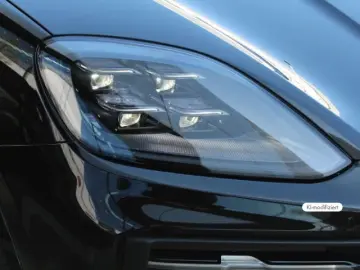 Porsche Cayenne Black Edition