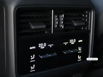 Porsche Cayenne Black Edition