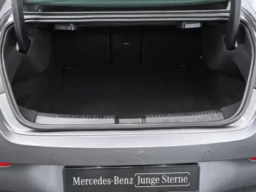 Mercedes-Benz CLA 200d AMG COUPE