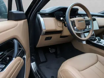Land Rover Range Rover P550e HSE Pano Massage 22inch