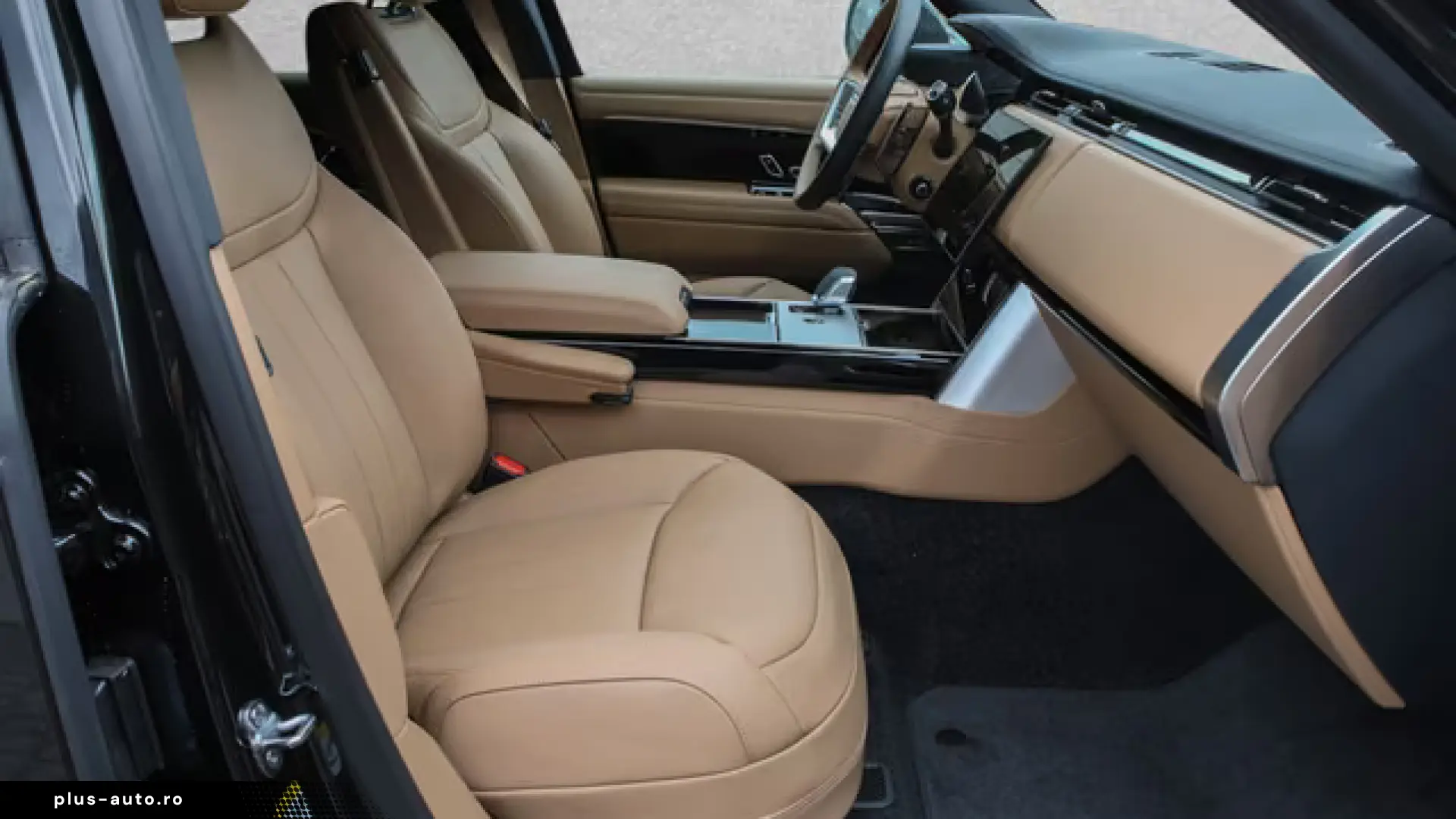 Land Rover Range Rover P550e HSE Pano Massage 22inch