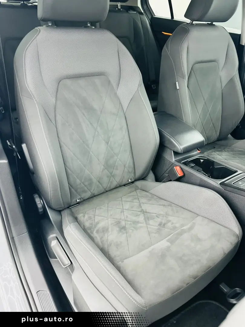 VOLKSWAGEN GOLF 2023 2.0D E6 Garantie 12 Luni Rate Avans 0 D