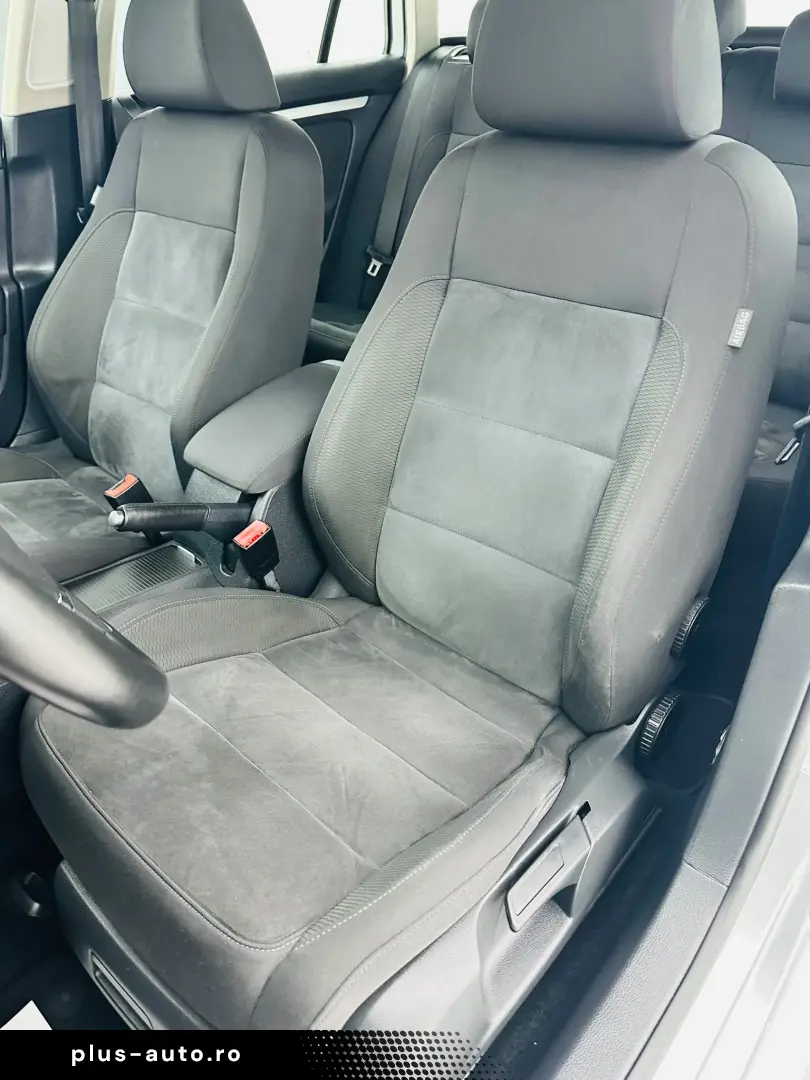 VOLKSWAGEN GOLF 2012 1.6D E5 Garantie 12 Luni Rate Avans 0 D