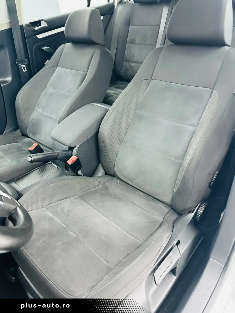 VOLKSWAGEN GOLF 2012 1.6D E5 Garantie 12 Luni Rate Avans 0 D