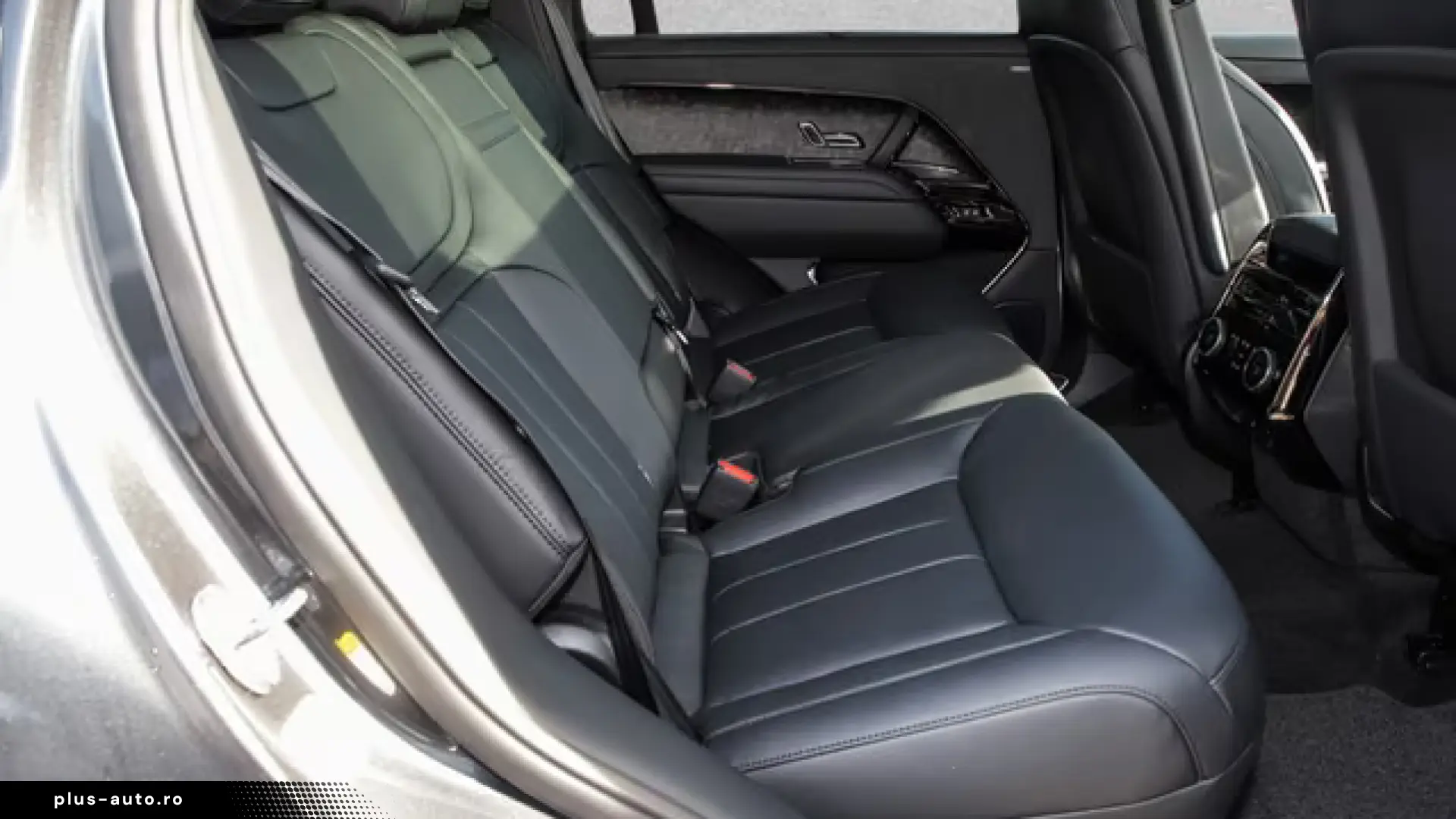 Land Rover Range Rover Sport Autobiography P550e Black Full