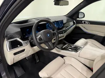 BMW X5 xDrive50e M Sportpaket AHK ACC 360  HUD HK