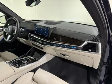 BMW X5 xDrive50e M Sportpaket AHK ACC 360  HUD HK