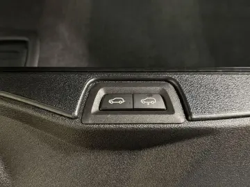 BMW X5 xDrive50e M Sportpaket AHK ACC 360  HUD HK