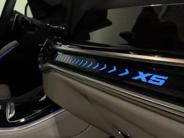 BMW X5 xDrive50e M Sportpaket AHK ACC 360  HUD HK