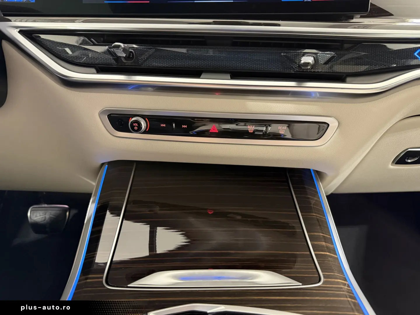 BMW X5 xDrive50e M Sportpaket AHK ACC 360  HUD HK