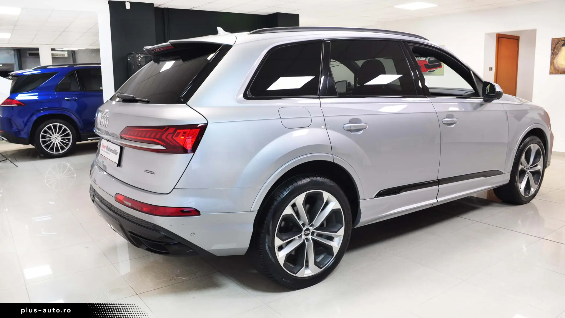 AUDI Q7 3.0i QUATTRO 340 CP S LINE PANO 4XCAMERA