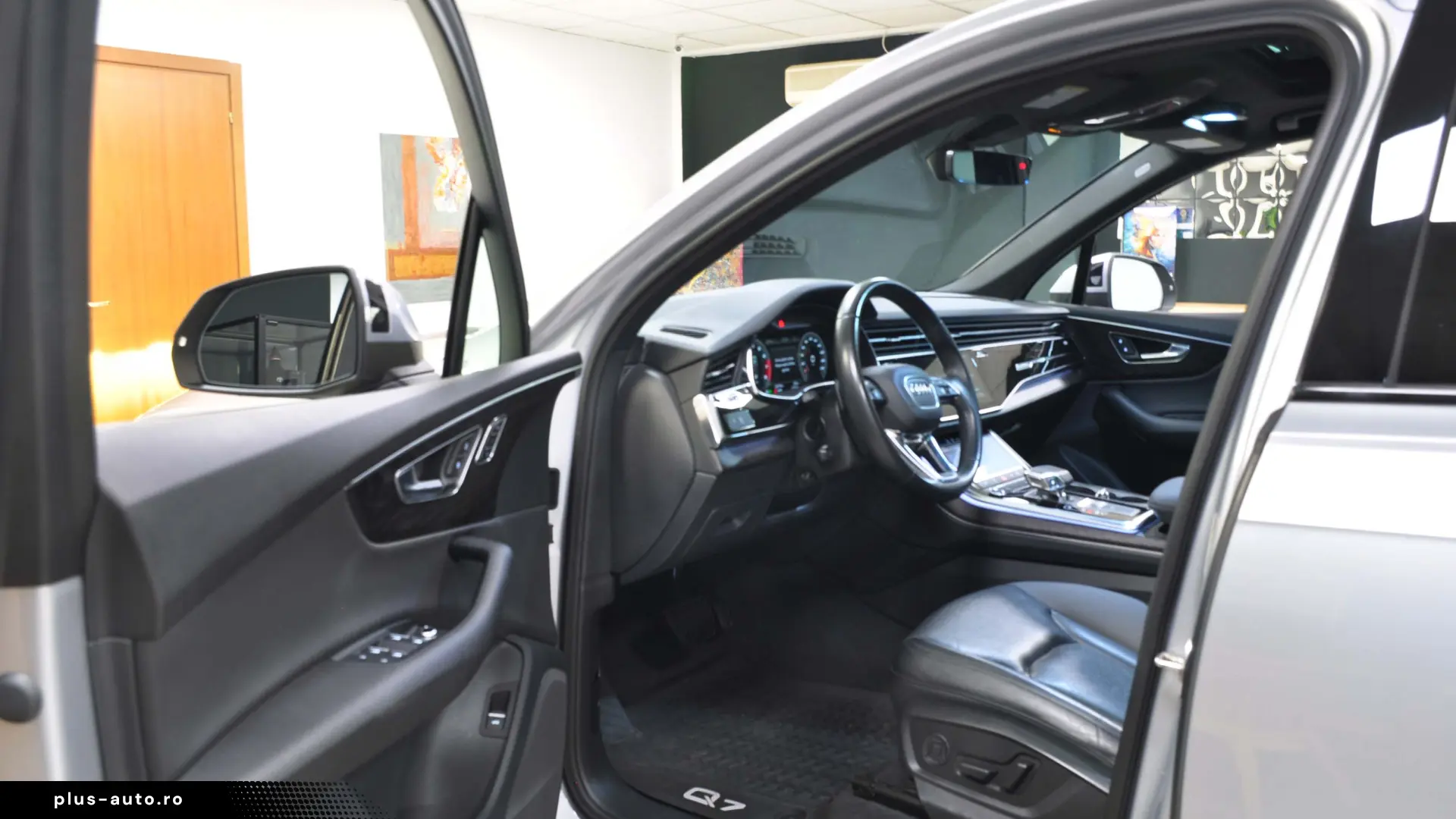 AUDI Q7 3.0i QUATTRO 340 CP S LINE PANO 4XCAMERA