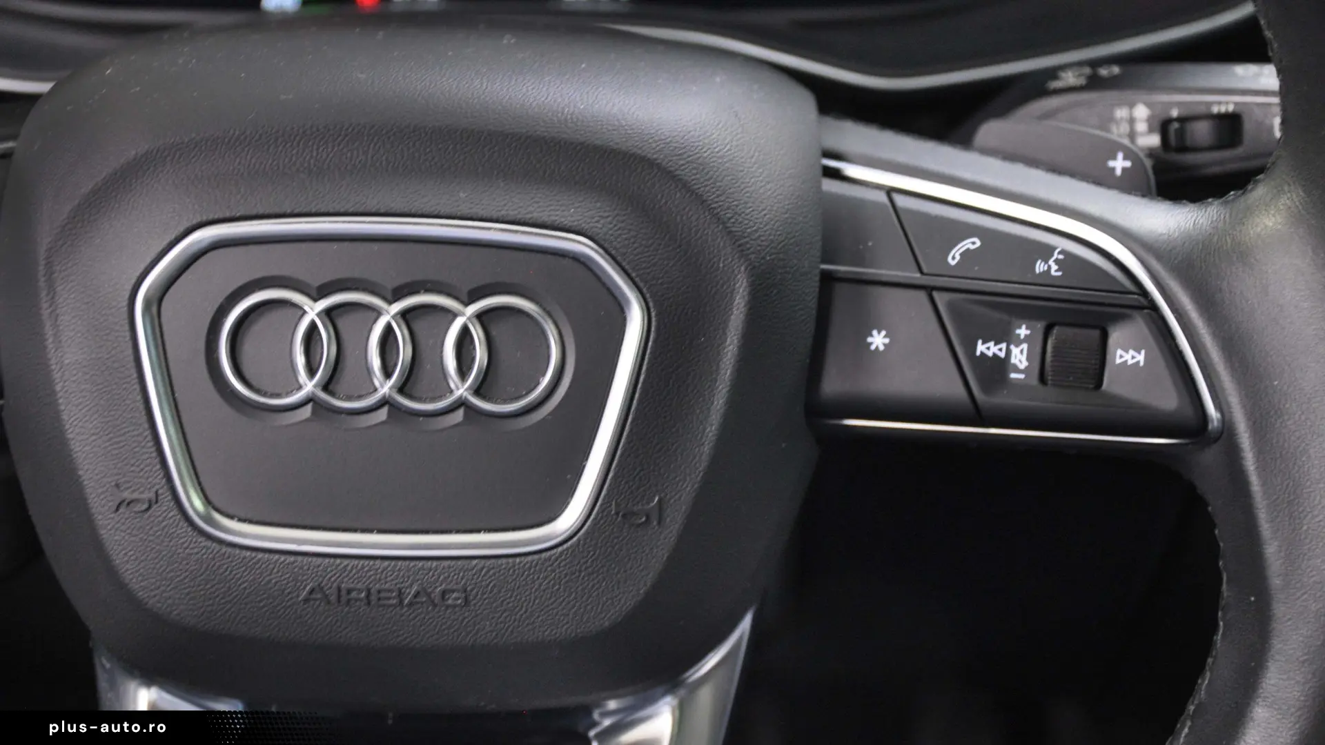 AUDI Q7 3.0i QUATTRO 340 CP S LINE PANO 4XCAMERA