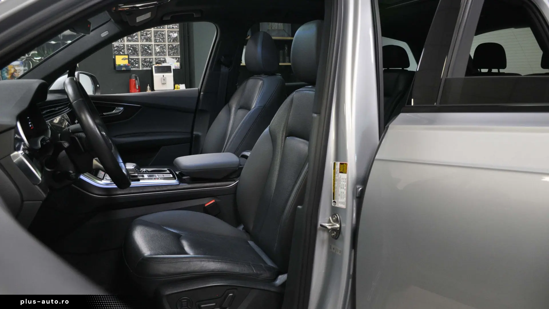 AUDI Q7 3.0i QUATTRO 340 CP S LINE PANO 4XCAMERA