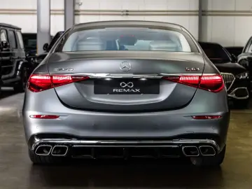 MERCEDES-BENZ S 63 AMG E Performance Long   ONLY 4.960km!!