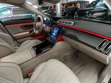 MERCEDES-BENZ S 63 AMG E Performance Long   ONLY 4.960km!!