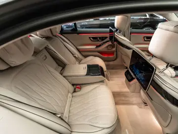 MERCEDES-BENZ S 63 AMG E Performance Long   ONLY 4.960km!!