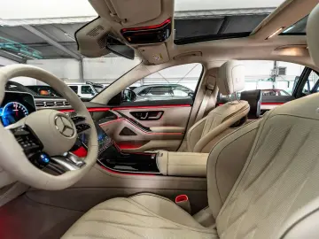 MERCEDES-BENZ S 63 AMG E Performance Long   ONLY 4.960km!!