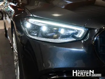 MERCEDES-BENZ S 63 e AMG lang 4Matic AMG PANO FIRST-…