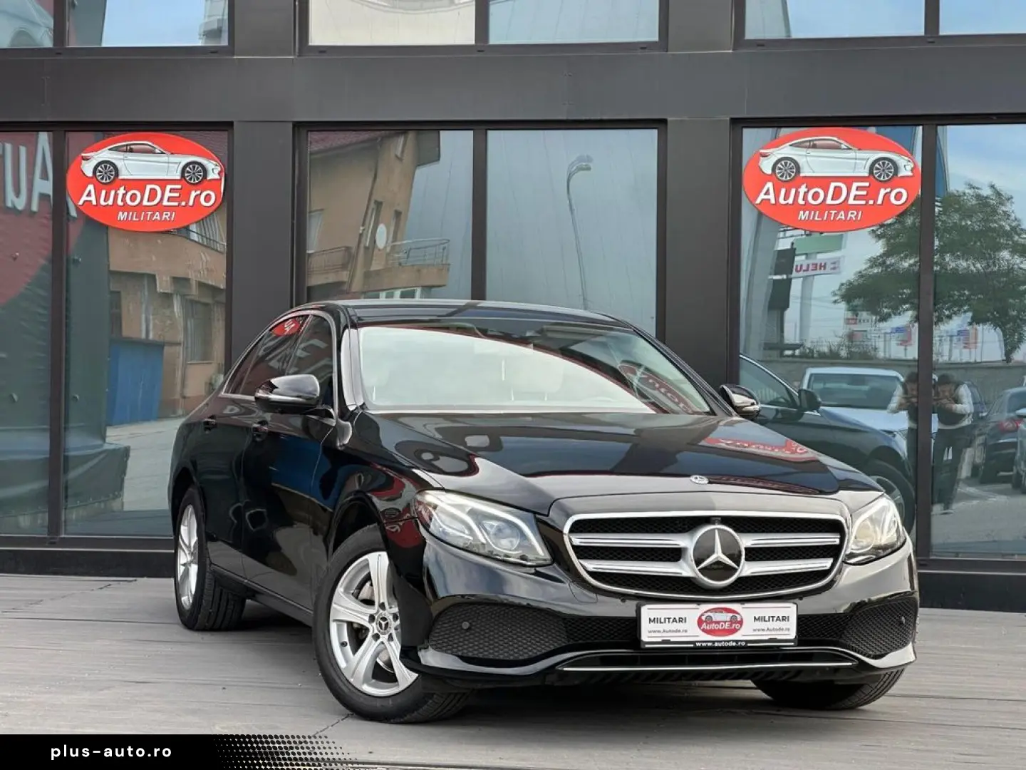 Mercedes-Benz E