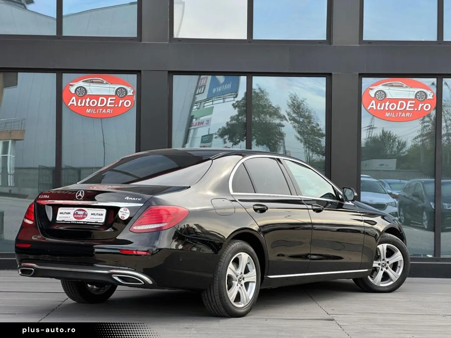 Mercedes-Benz E